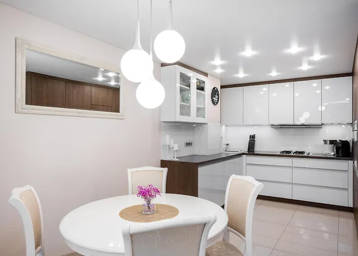 Loft Town Near Ozas And Akropolis *