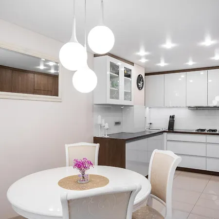 Loft Town Near Ozas And Akropolis *